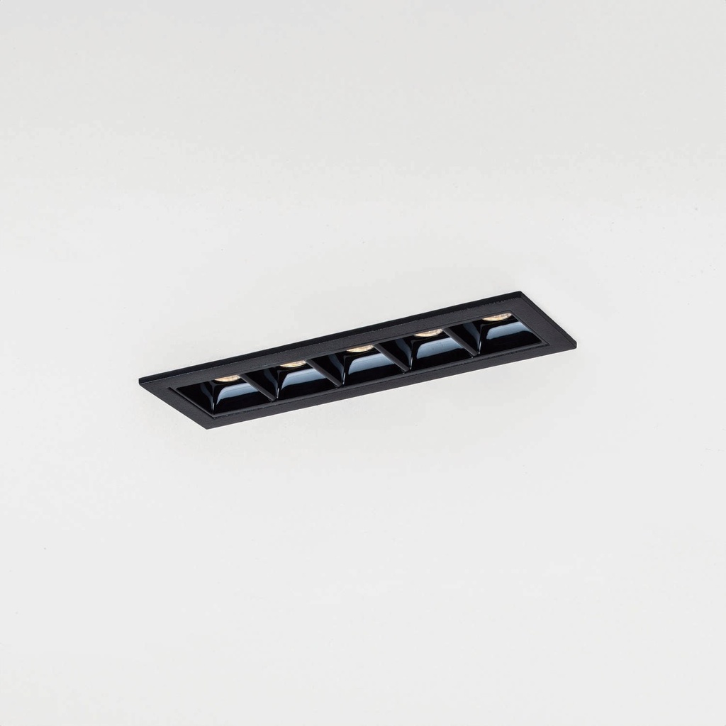 [E250.92700915.BS.XX0] Nixe 5×1 IN Spot 11,1W Deckeneinbaustrahler (2700K / CRI90, BS – Black Textured Satin (HERLIGHTING), NO-DRV – Senza Driver, 15°)