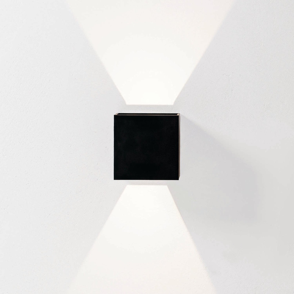 [X043.830006ZM.BX.XX1] Kubbik 3,6W Außenstrahler IP65 (BX – Black Textured Matt (HERLIGHTING))